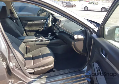 2023 Nissan Altima Sv Fwd z USA, uszkodzony, nr VIN 1N4BL4DV0PN320564